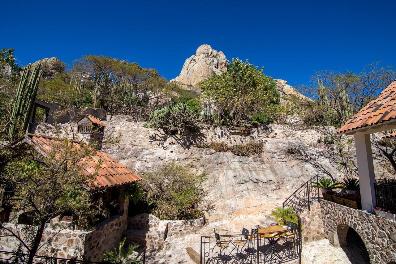 Hotel De Piedra Берналь Экстерьер фото